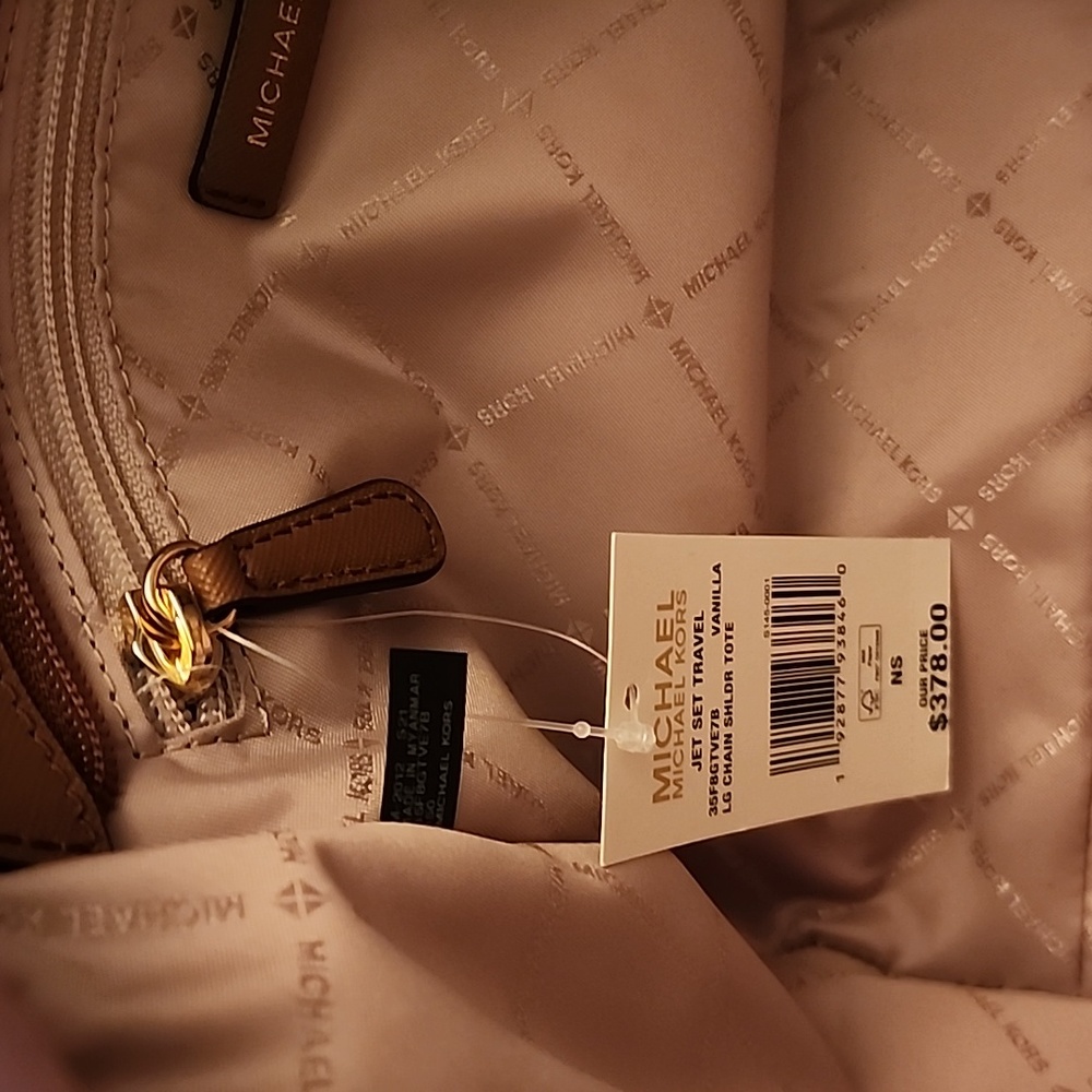 [SOLD]Michael Kors Jet Set Travel Large Chain Shoulder Tote Bag - Picture 12 of 13